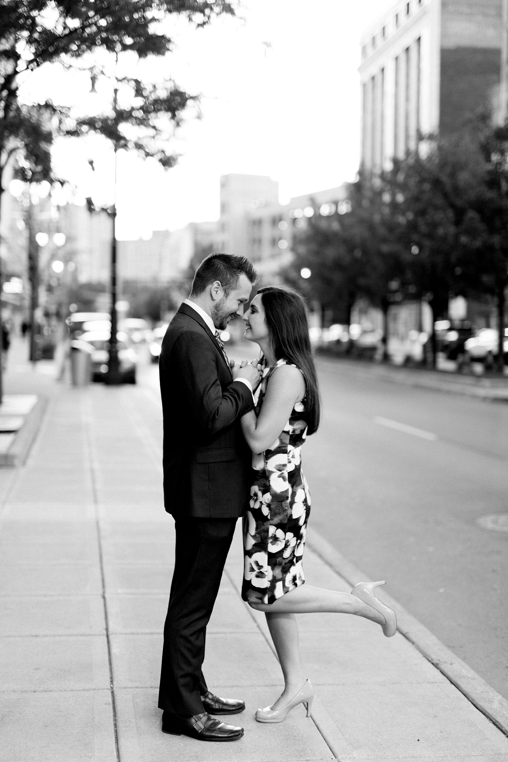 Late summer Downtown Detroit engagement session at Detroit Institute of Arts, Capitol Park, and Z Lot by Breanne Rochelle Photography.