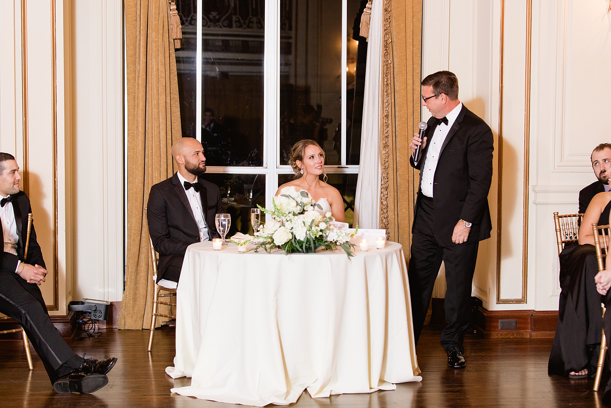 A classic black, gold, and ivory Colony Club wedding in Downtown Detroit, Michigan by Breanne Rochelle Photography.