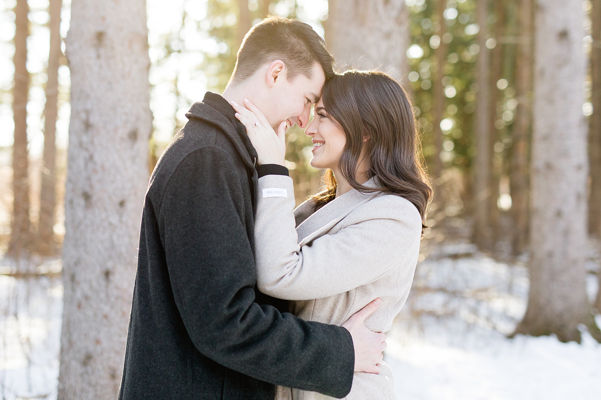 A snowy winter engagement at Stony Creek by Breanne Rochelle Photography.