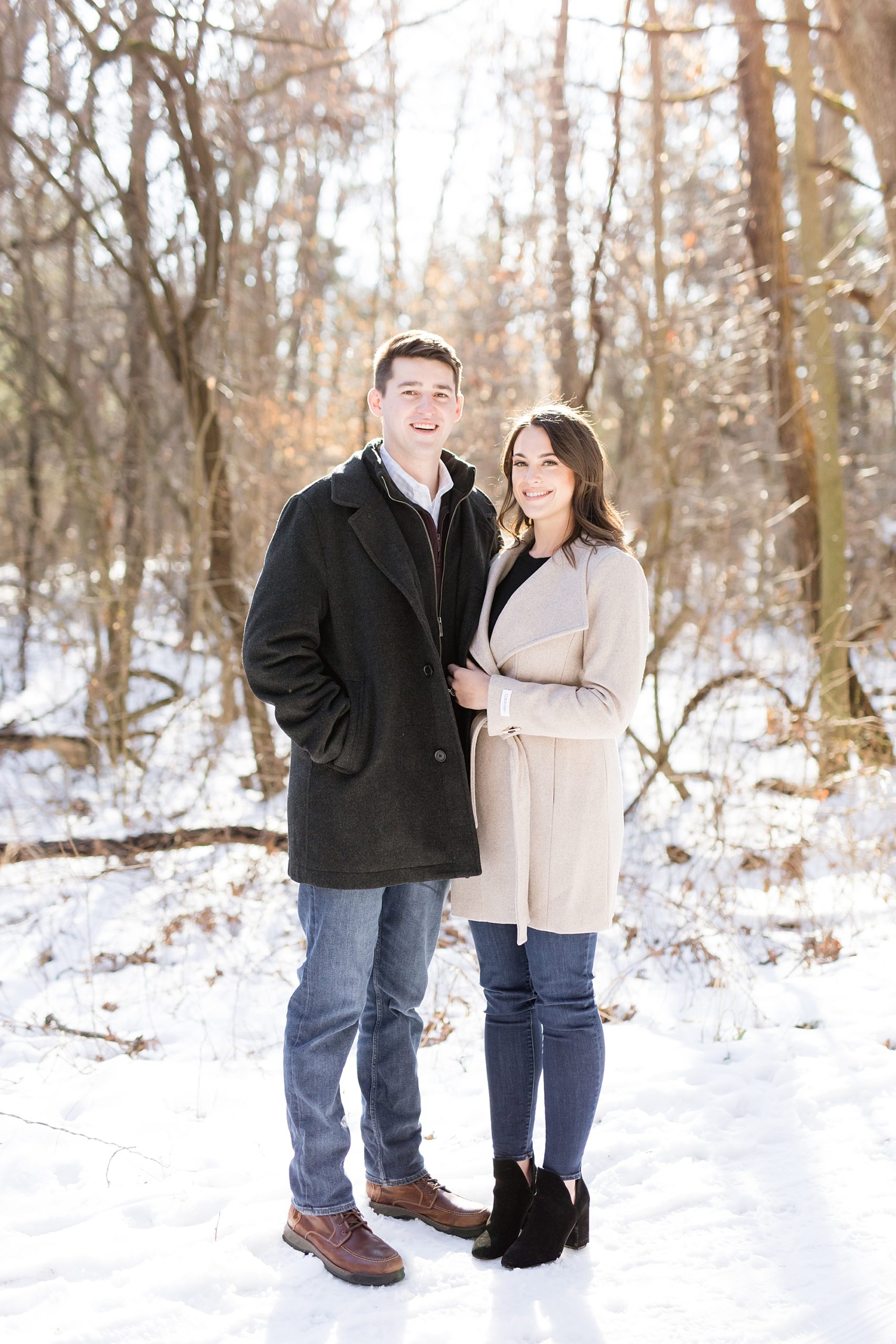 A snowy winter engagement at Stony Creek by Breanne Rochelle Photography.