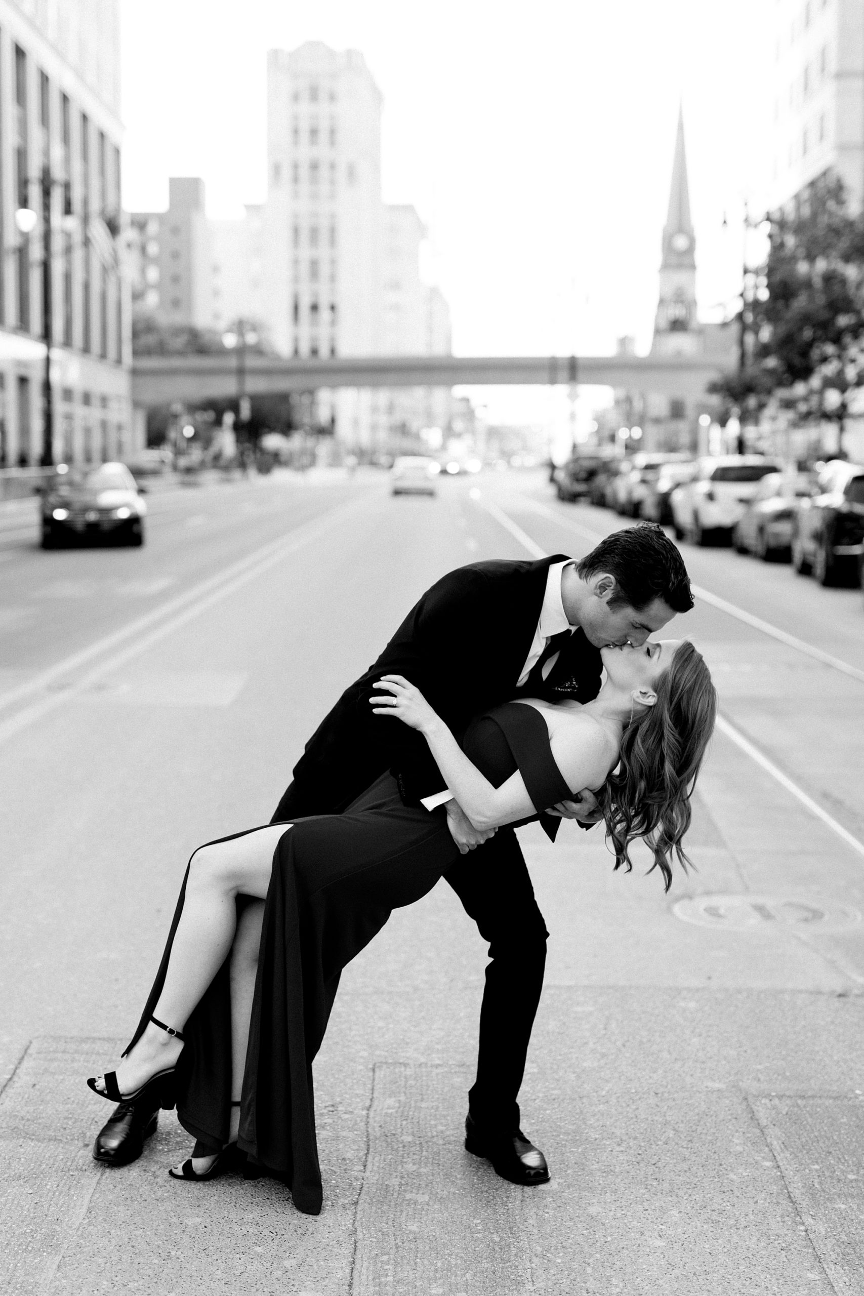 Kiss and dip photo in the city streets | Detroit | Breanne Rochelle Photography