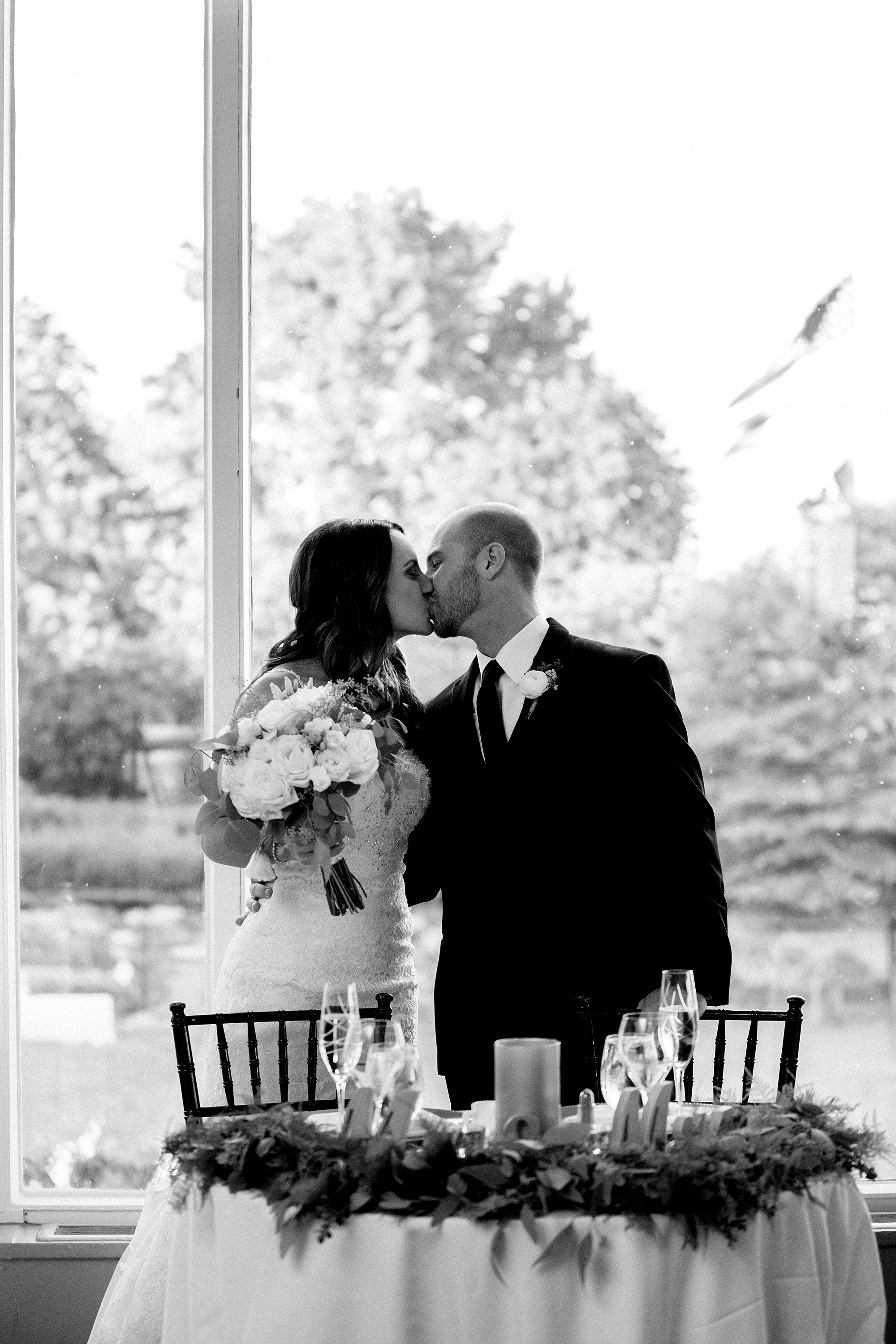 An elegant black tie summer wedding at The War Memorial in Grosse Pointe, Michigan by Breanne Rochelle Photography. 
