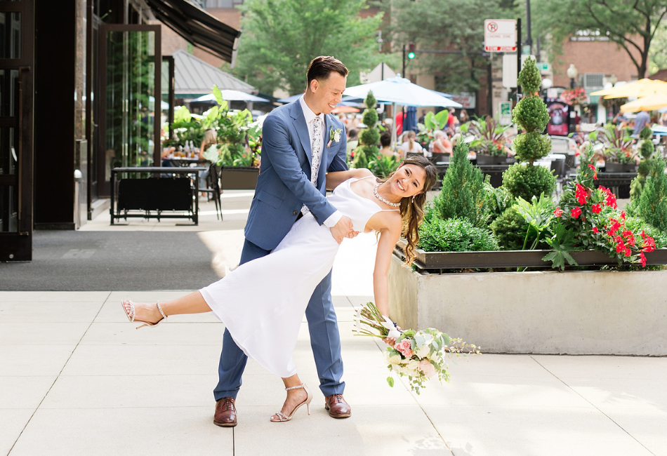 A chic downtown Chicago elopement and Chicago micro wedding at the Thompson Chicago by Illinois wedding photographer Breanne Rochelle Photography.
